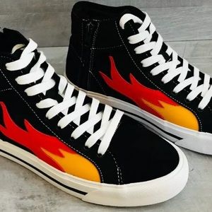 Zara Size 44 (11) Black w/ Yellow & Red Side Flame